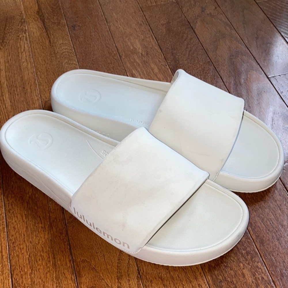 lululemon athletica Women's Cream Slide Sandals Restfeel Slide size 10